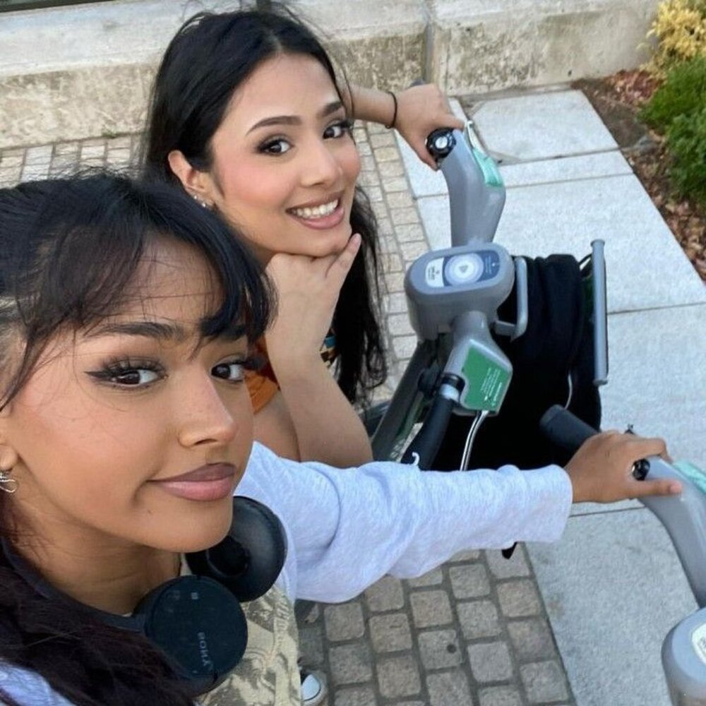 Meet your Posher, Kylie L